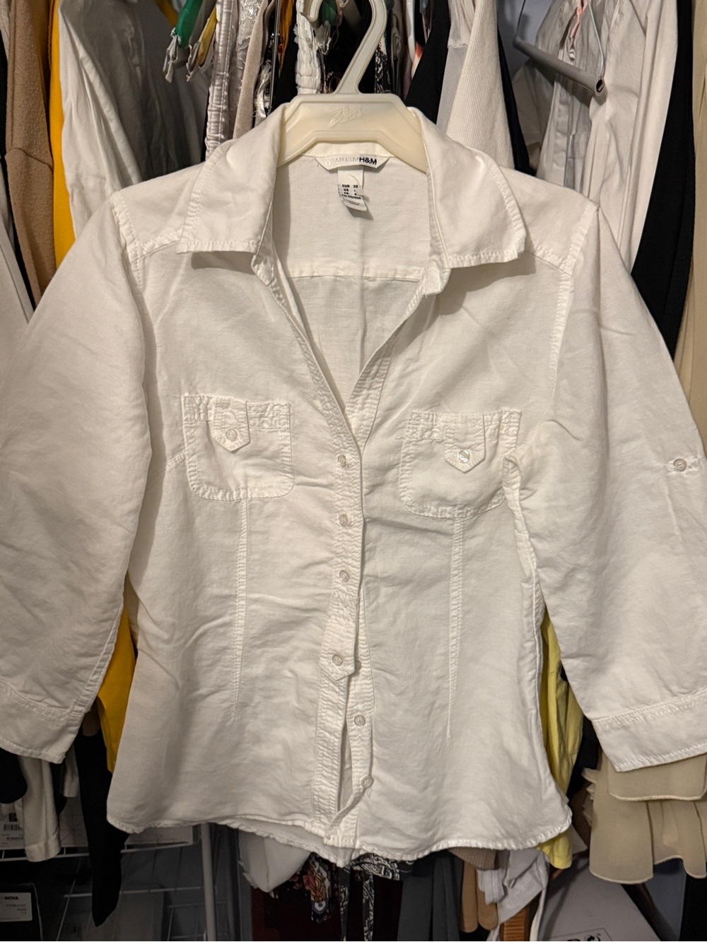 H&M White Button-Down Shirt with Chest Pockets and Collared Neck